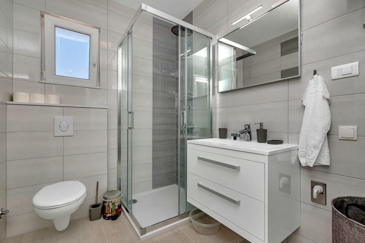 Apartman Sjever Makarska Exterior photo